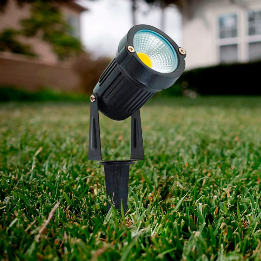 Foco Led con Estaca 5W 3000K Luz calida