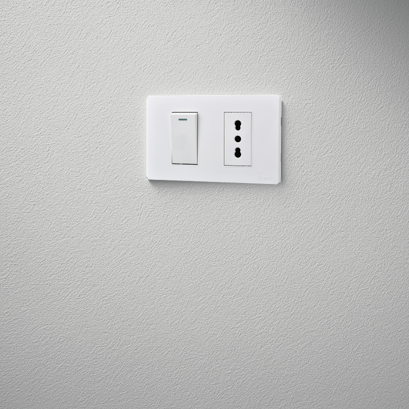 Interruptor Armado 9/12 16A + Tomacorriente 16A Blanco SEC