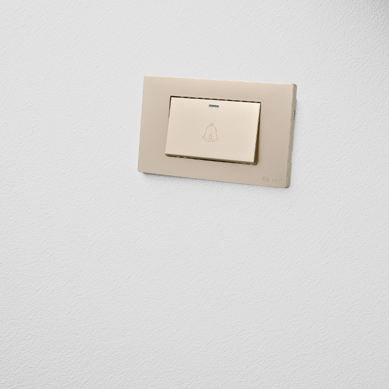 Interruptor Pulsador Simple 10A Dorado