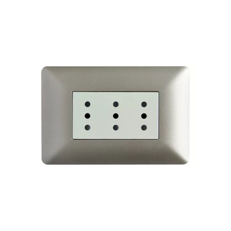 Enchufe Triple Puenteado 10A 250V Champagne
