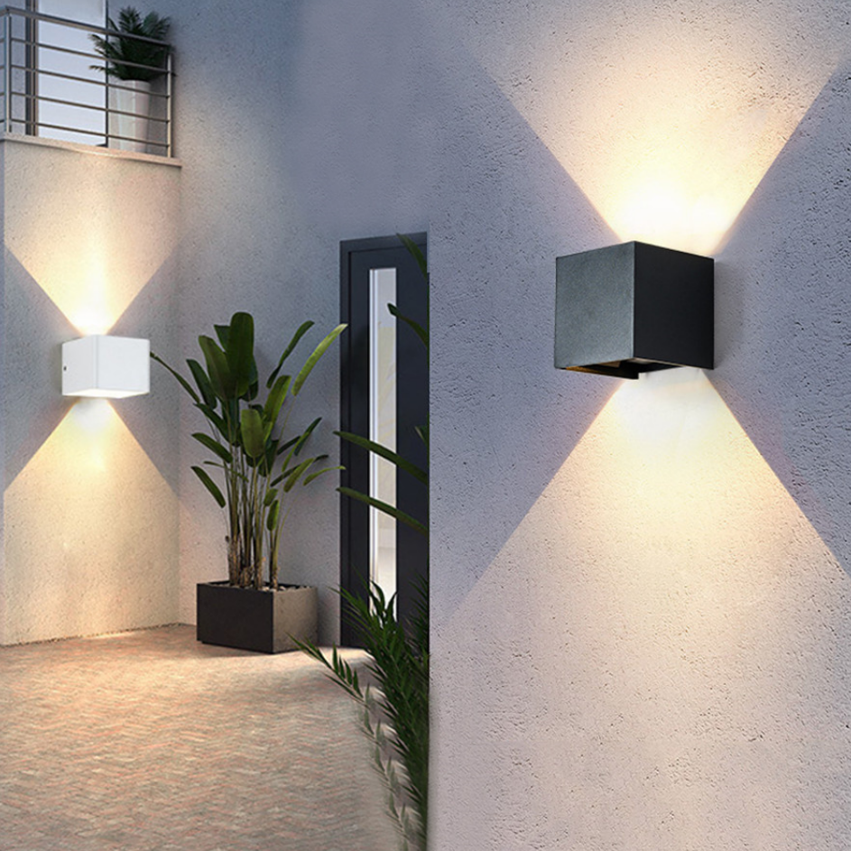 Aplique Led Negro Cuadrado Doble Dirigible Luz Calida 6w
