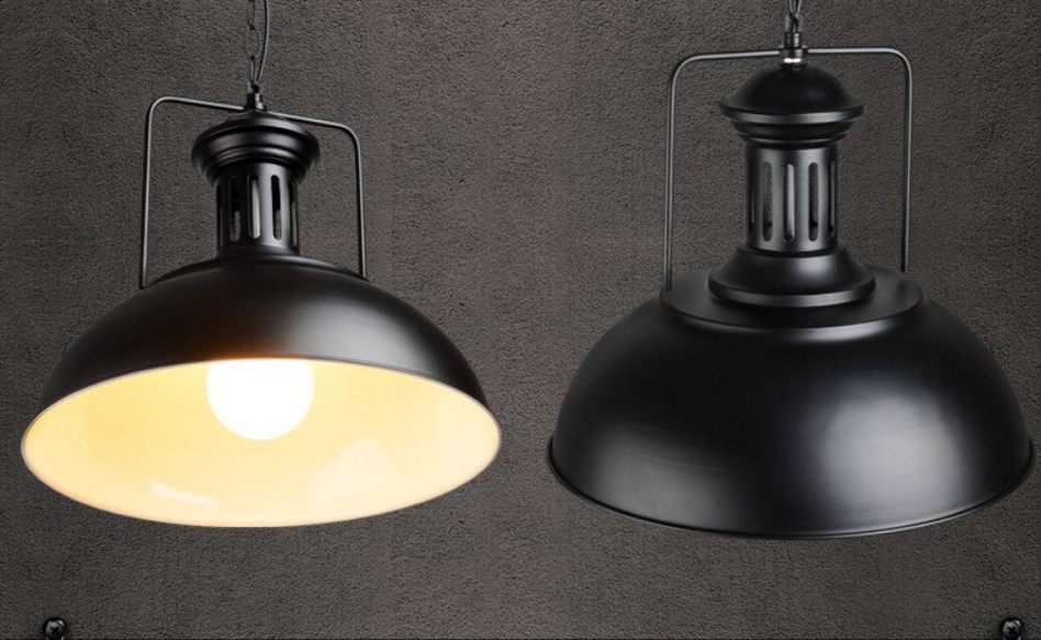 Lampara Colgante de Aluminio Negra con Ampolleta