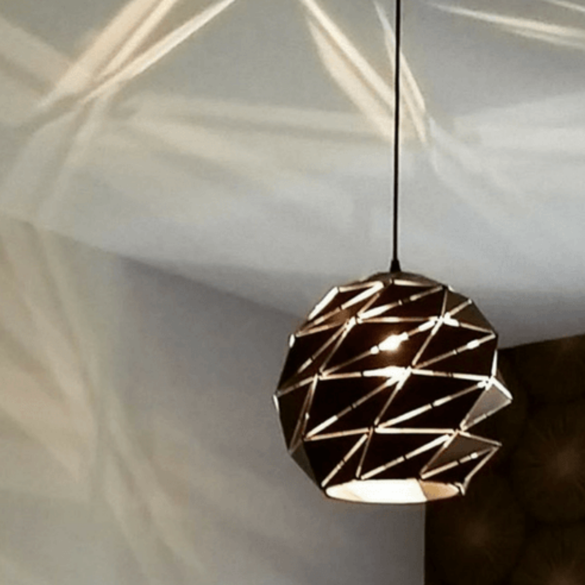 Lampara Colgante de Aluminio Negra Gerom¨¦trica 30cm con Ampolleta