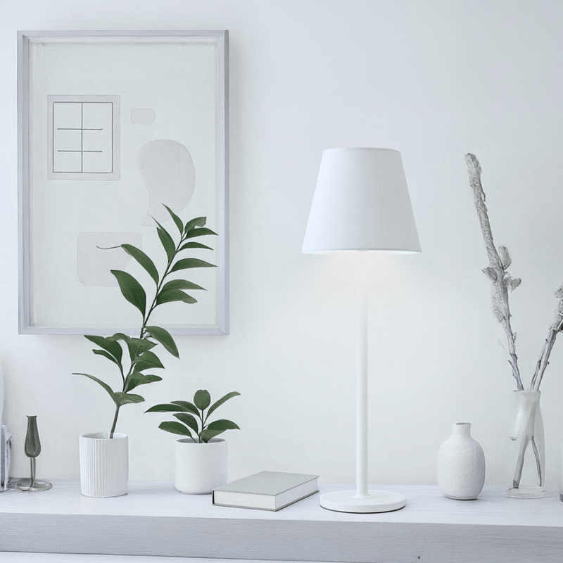 Lampara Led Blanca Tactil Recargable Dimeable con Usb C 2W