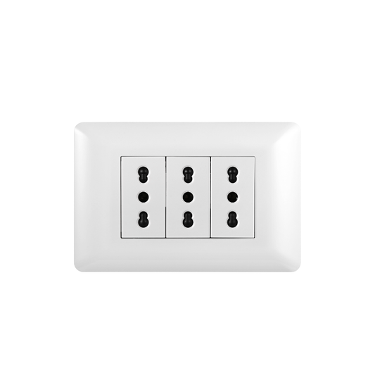 Tomacorriente Triple Puenteado Armado 16A Blanco PC SEC
