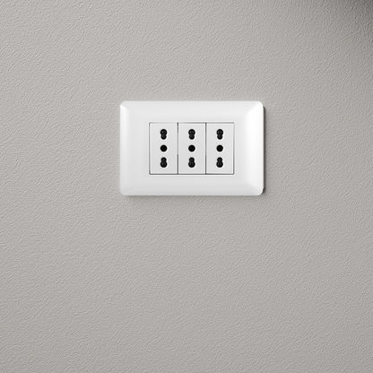 Tomacorriente Triple Armado 16A Blanco PC SEC