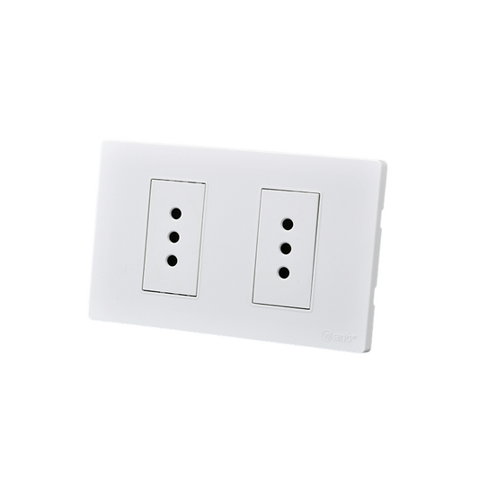 Tomacorriente Doble Puenteado Armado 10A Blanco SEC