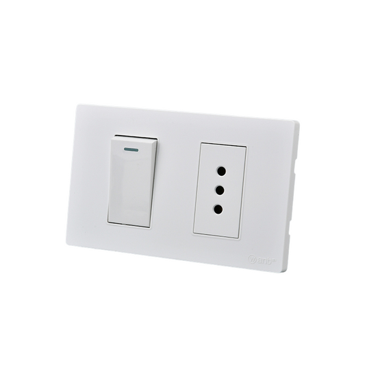 Interruptor Puenteado Armado 9/12 16A + Tomacorriente 10A Blanco SEC