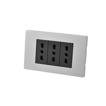 Tomacorriente Triple Puenteado Armado 16A Plateado/Negro SEC
