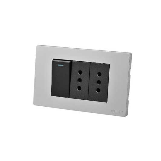 Interruptor Puenteado Armado 9/12 16A + 2 Tomacorrientes 10A Plateado/Negro SEC