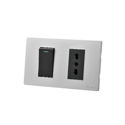 Interruptor Puenteado Armado 9/12 16A + Tomacorriente 16A Plateado/Negro SEC