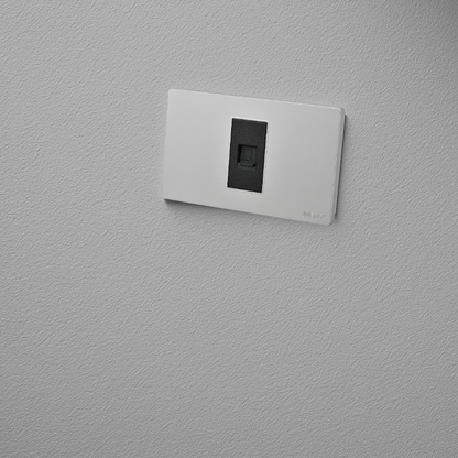 Toma Internet Puenteado Rj45 Plateado/Negro
