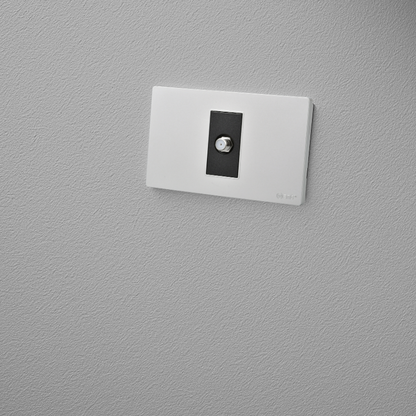 Toma Tv Plateado/Negro