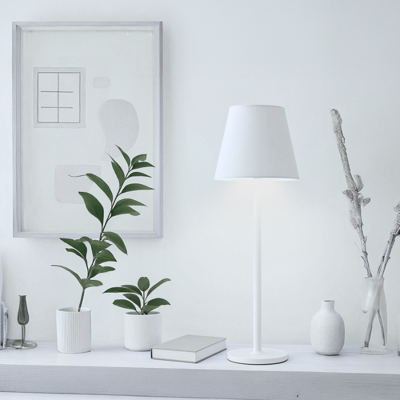 Lampara Led Blanca Tactil Recargable Dimeable con Usb C 2W