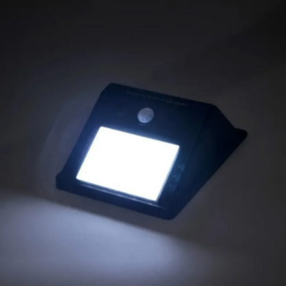 Foco Aplique Solar A Muro con Sensor de movimiento 3W 600LM Luz fría